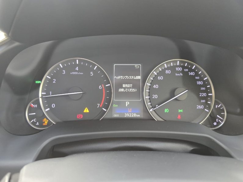 
								Lexus RX300 full									