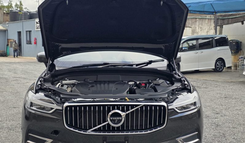 
								Volvo XC60 full									