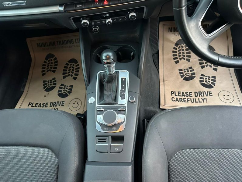 
								Audi A3 S-LINE full									