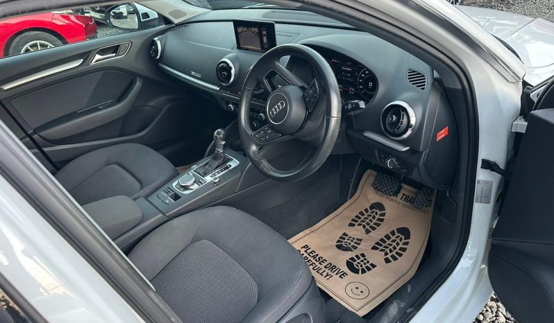 
								Audi A3 S-LINE full									