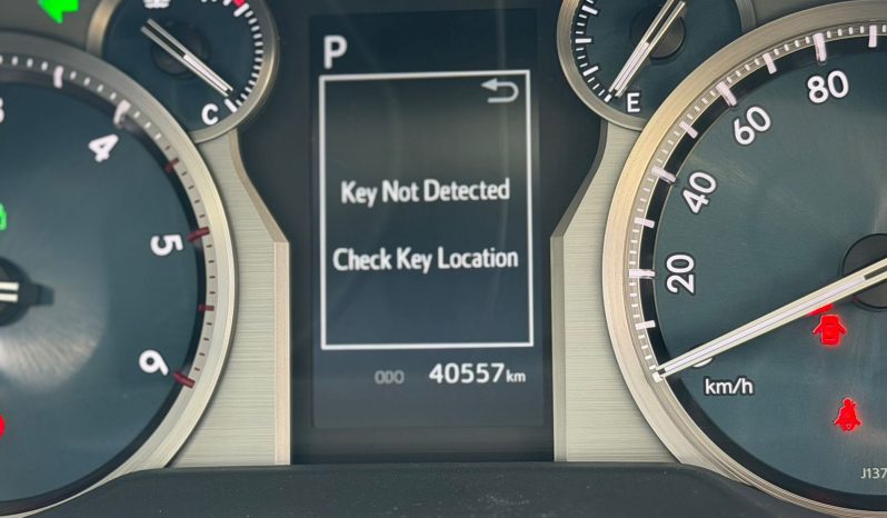 
								Toyota Land Cruiser Prado TXL full									