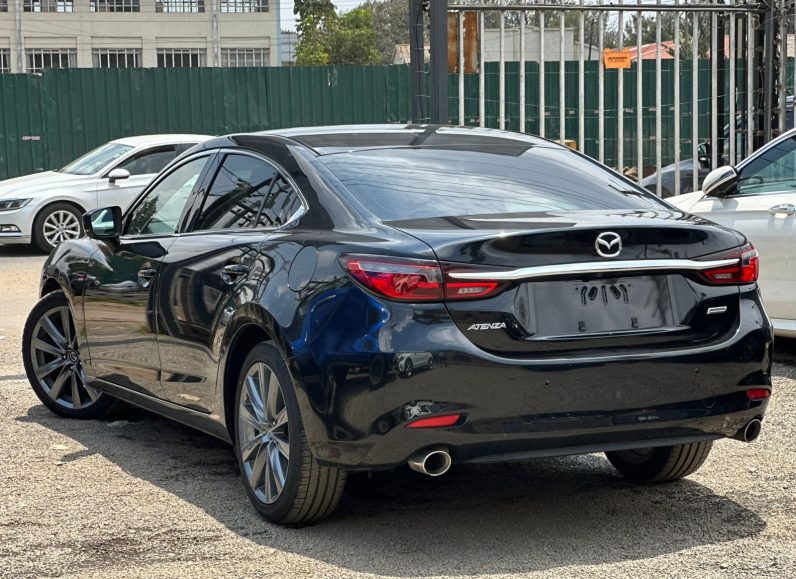 
								Mazda Atenza full									
