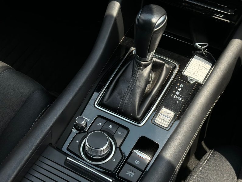 
								Mazda Atenza full									