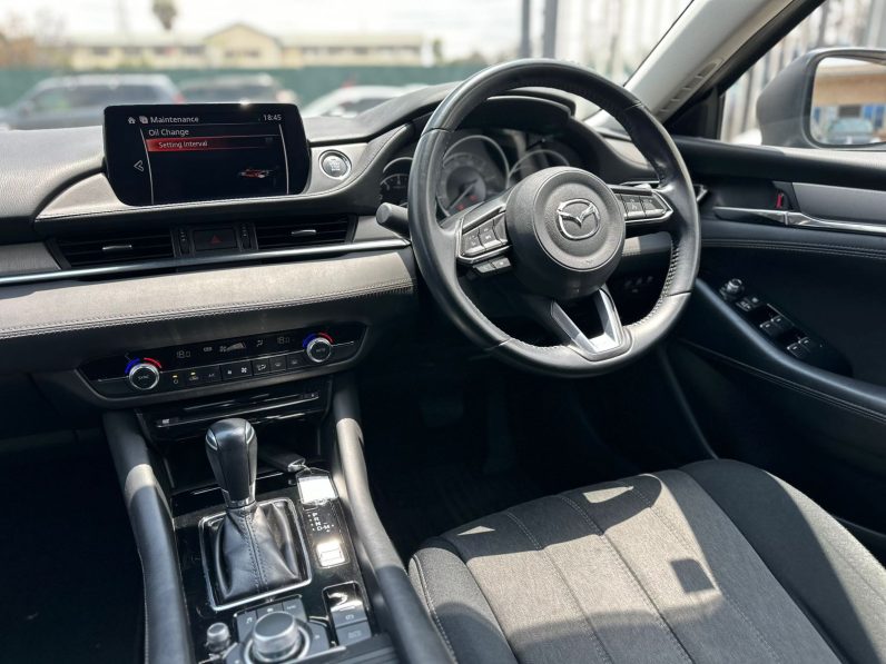 
								Mazda Atenza full									