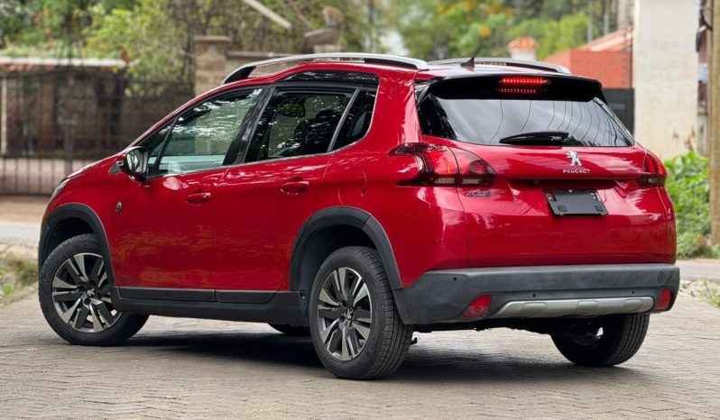 
								Peugeot 2008 full									