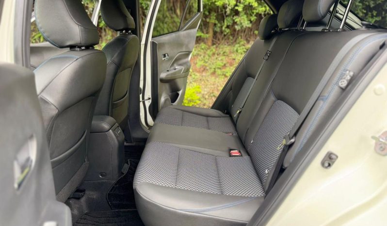 
								Nissan Kicks E-Power full									