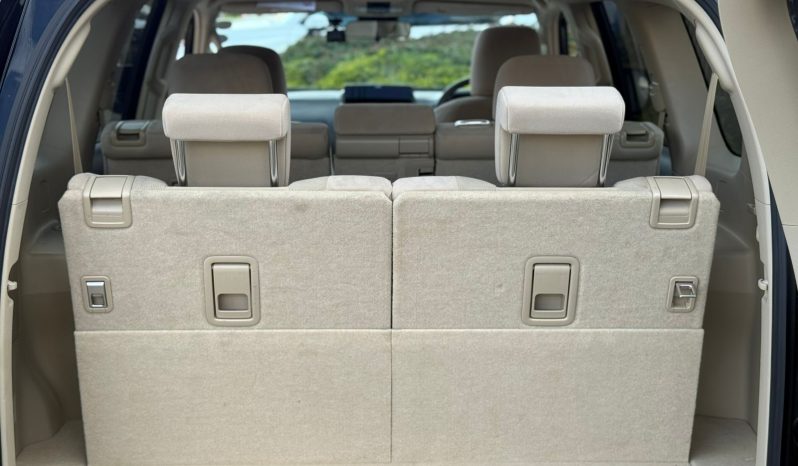 
								Toyota Land Cruiser Prado full									