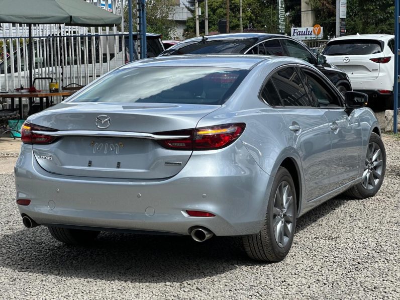 
								Mazda 6 full									