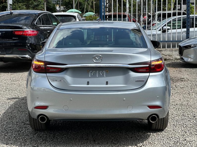 
								Mazda 6 full									