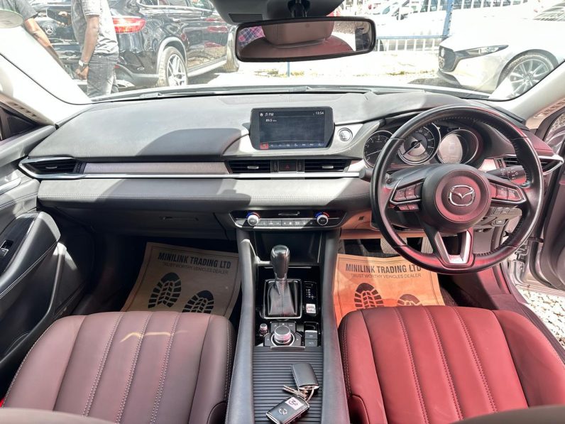 
								Mazda 6 full									
