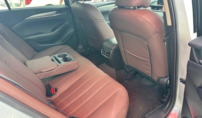 
								Mazda 6 full									