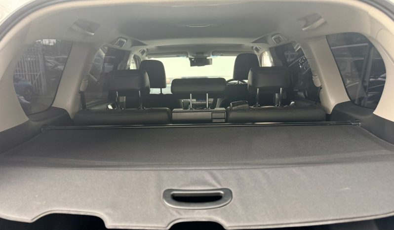 
								Toyota Land Cruiser Prado TXL full									
