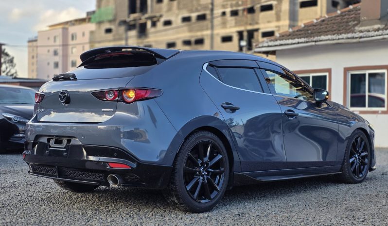 
								Mazda 3 full									