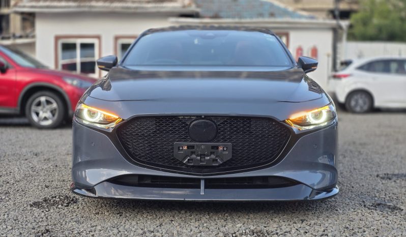 
								Mazda 3 full									