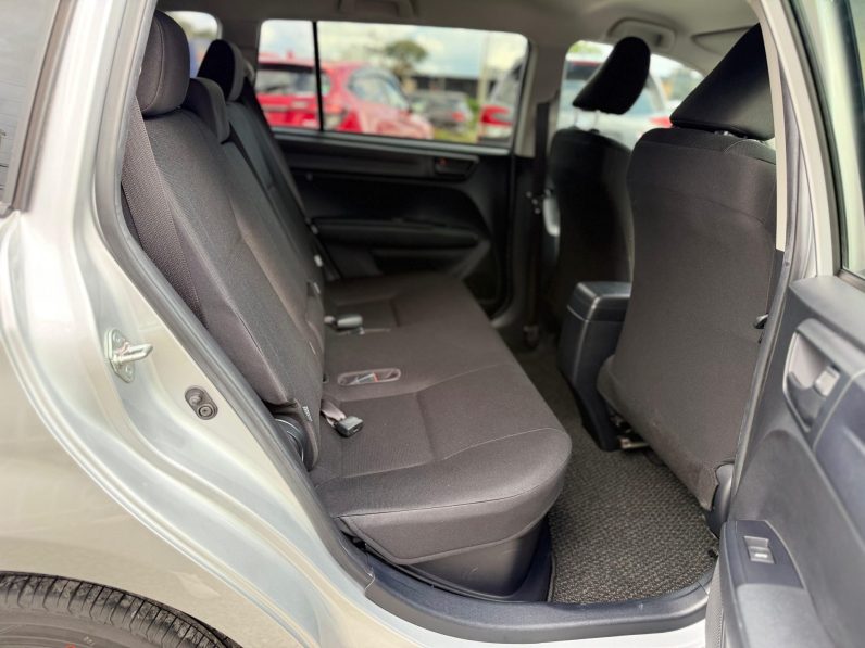 
								Toyota fielder full									