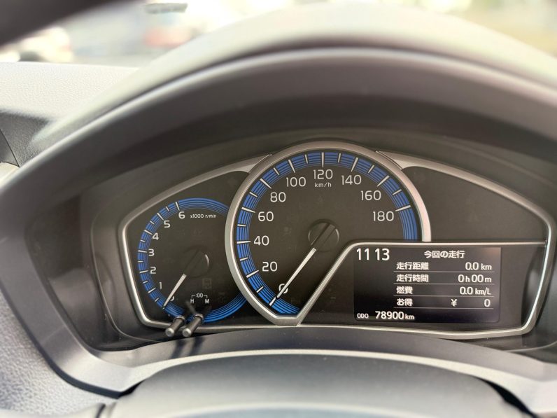 
								Toyota fielder full									