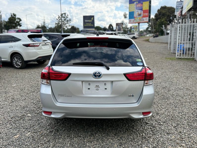 
								Toyota fielder full									