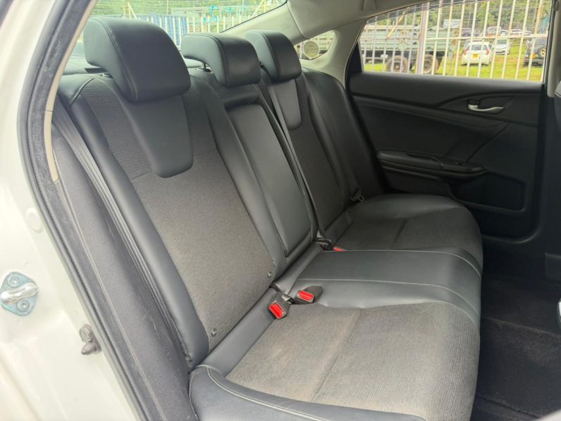 
								Honda Insight full									