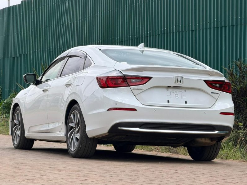 
								Honda Insight full									