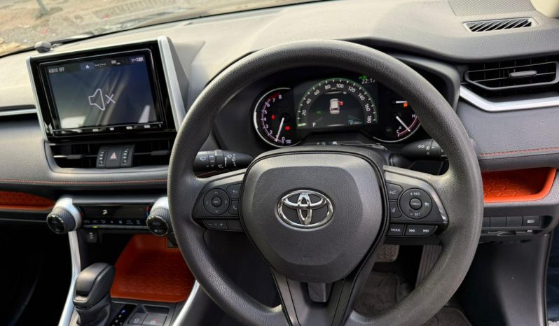 
								Toyota Rav4 adventure full									