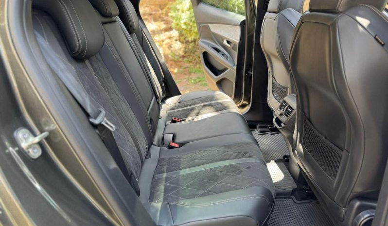 
								Peugeot 3008 GT-LINE full									