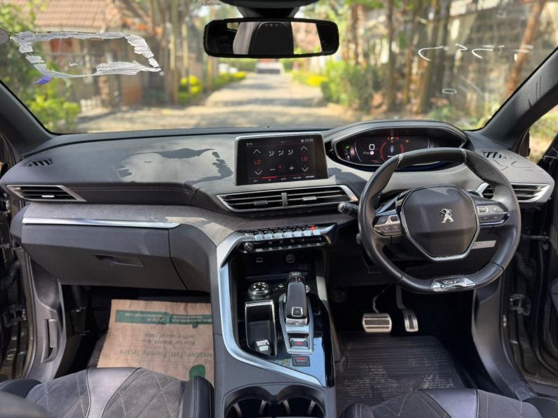 
								Peugeot 3008 GT-LINE full									