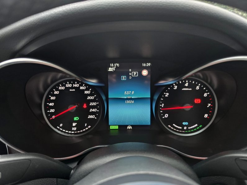 
								Mercedes-Benz C200 full									