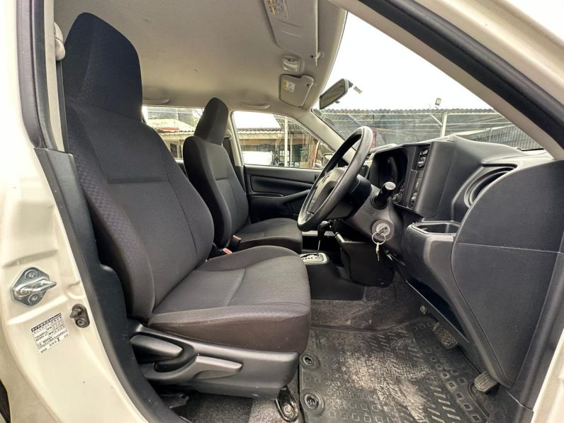 
								Toyota probox full									