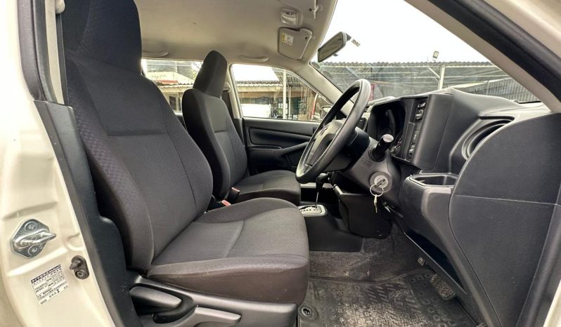 
								Toyota probox full									