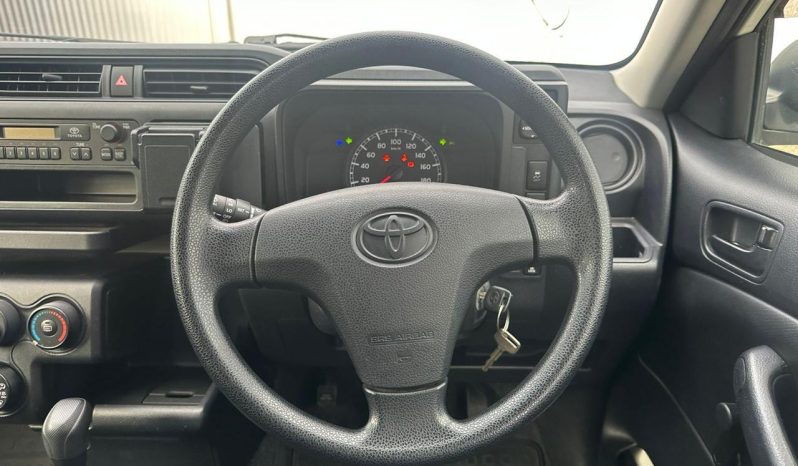 
								Toyota probox full									