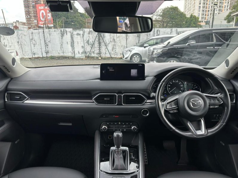 
								Mazda CX-5 full									