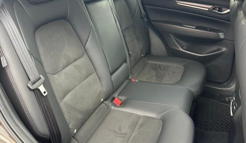 
								Mazda CX-5 full									