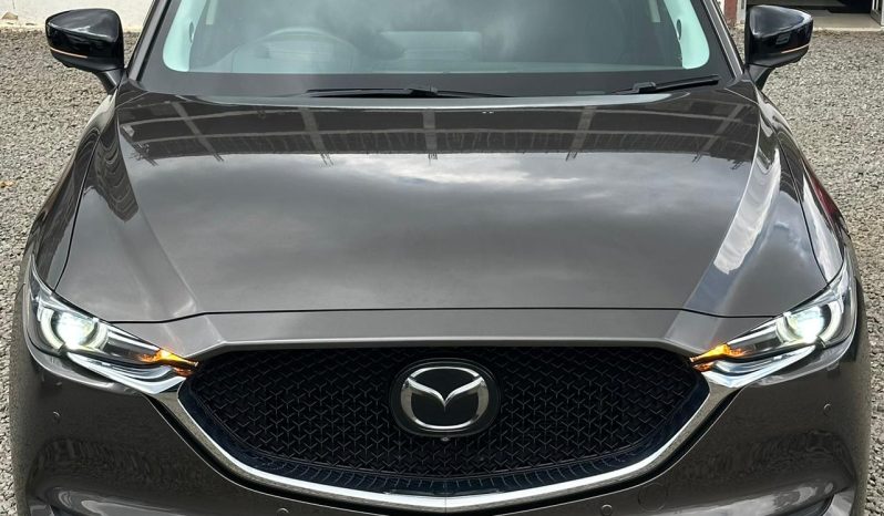 
								Mazda CX-5 full									