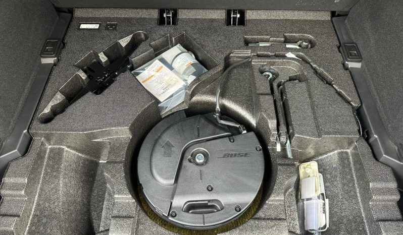 
								Mazda CX-5 full									