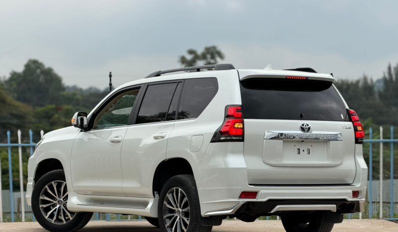 
								Land cruiser prado TZG full									