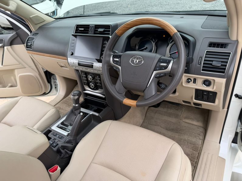 
								Land cruiser prado TZG full									