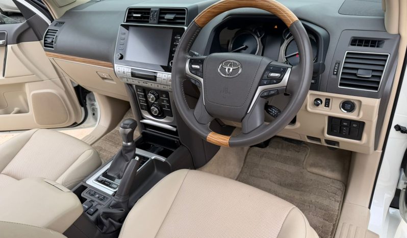 
								Land cruiser prado TZG full									