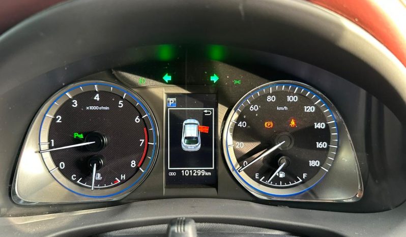 
								Toyota Harrier full									