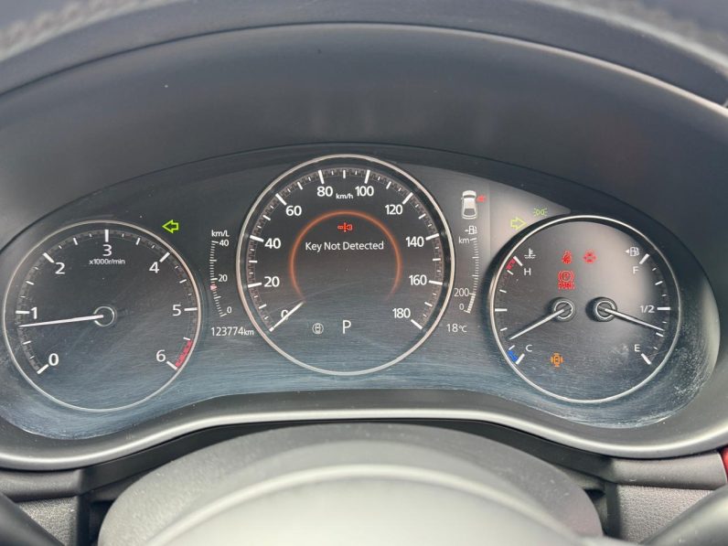 
								Mazda 3 full									