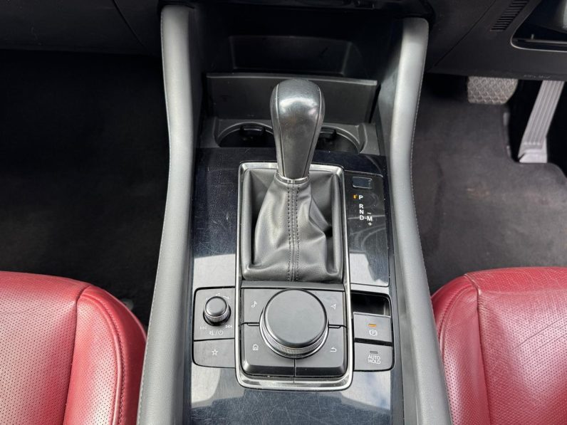 
								Mazda 3 full									