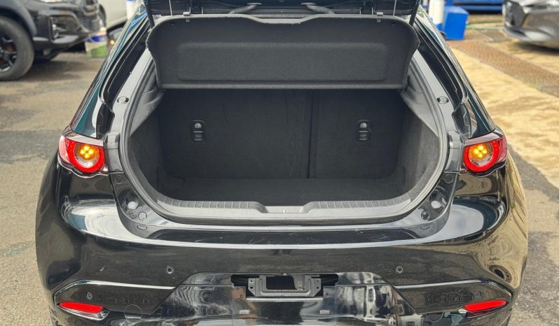 
								Mazda 3 full									