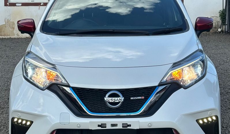 
								Nissan Note E-Power Nismo full									