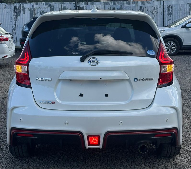 
								Nissan Note E-Power Nismo full									