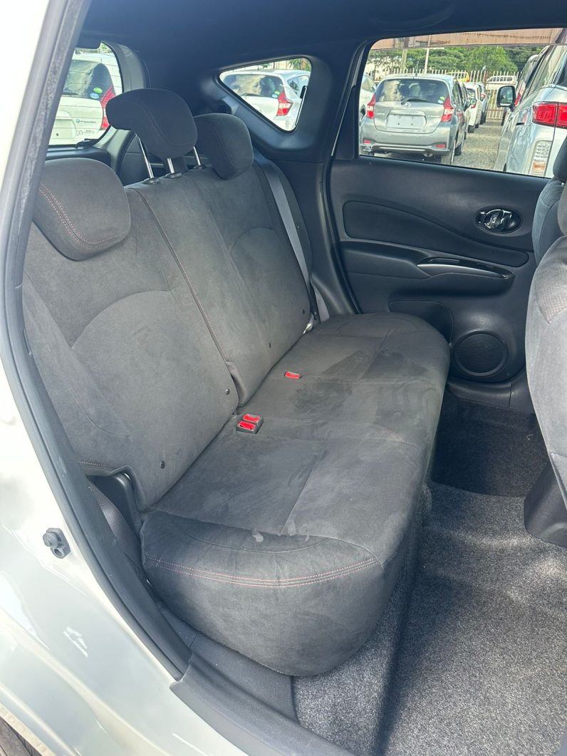 
								Nissan Note E-Power Nismo full									
