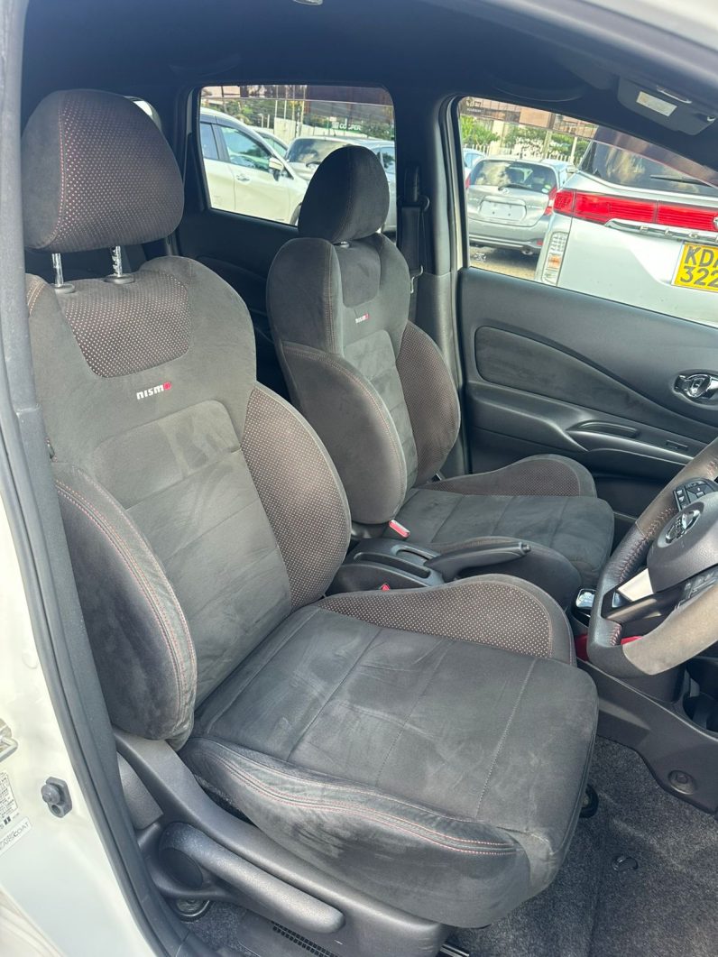 
								Nissan Note E-Power Nismo full									