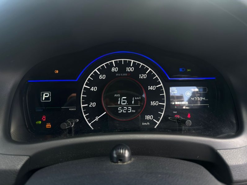 
								Nissan Note E-Power Nismo full									