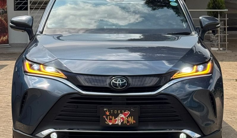 
								Toyota Harrier full									