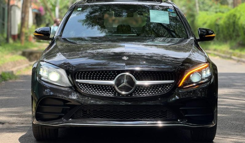 
								Mercedes-Benz C200 full									