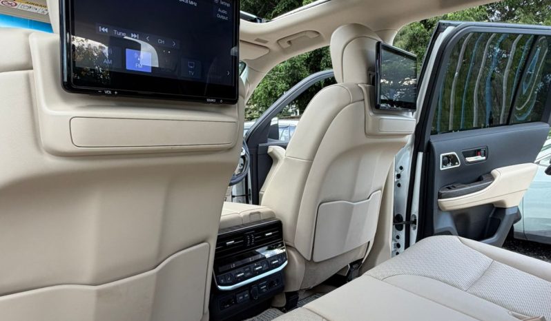 
								Toyota Land Cruiser  LC300 ZX full									