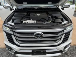 Toyota Land Cruiser  LC300 ZX